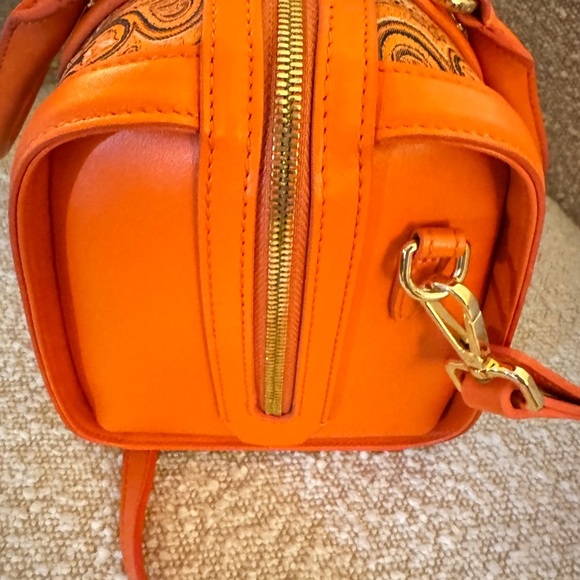 NWT Saint Joy leather Orange Patterned Handbag - Picture 7 of 16